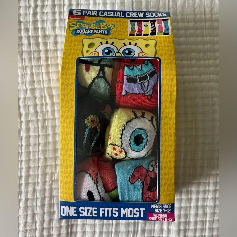 Women’s Spongebob Squarepants crew socks